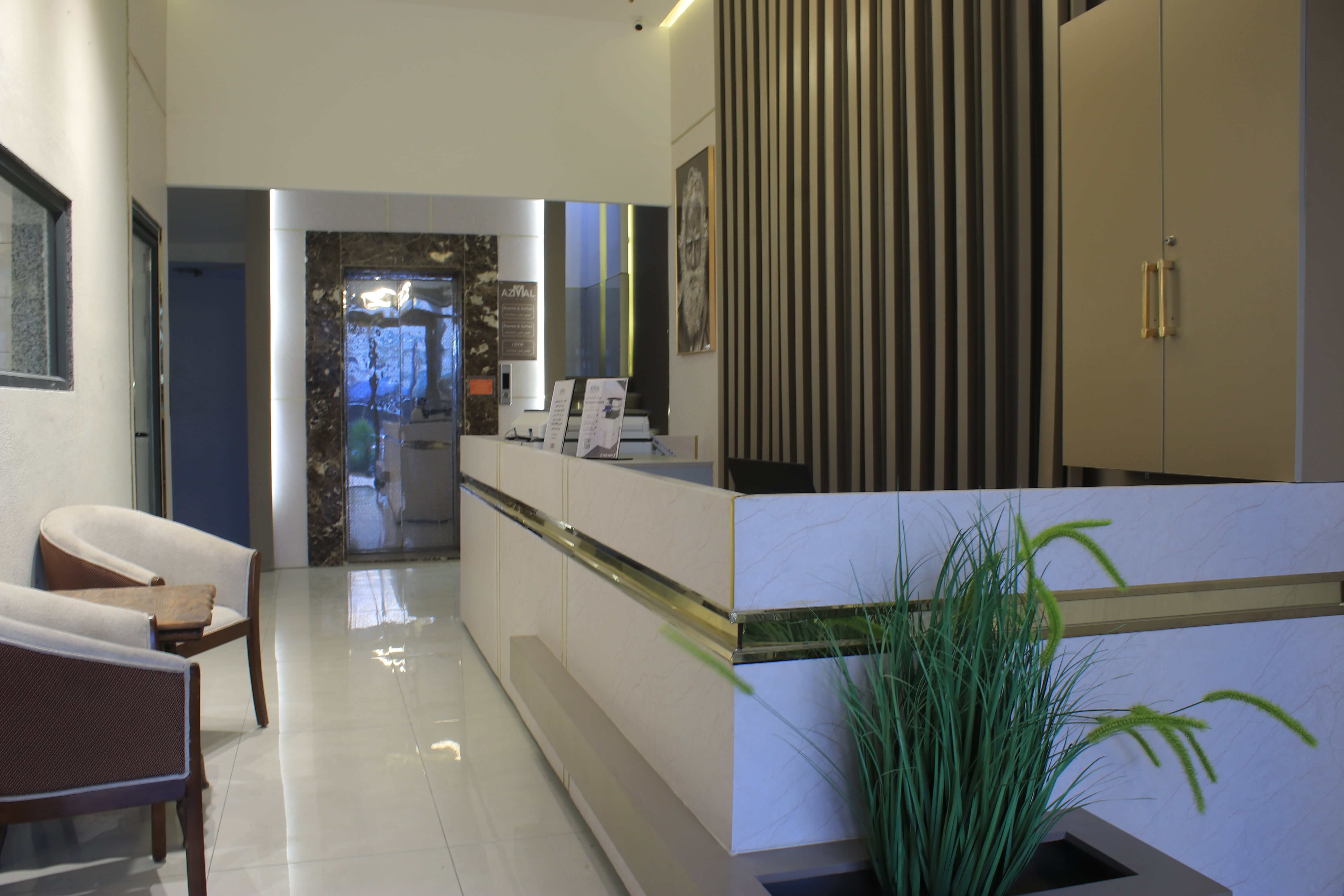 Front Desk and Concierge